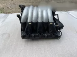 Впускний колектор Audi A6 S6 C5 4B 078133151BH 2902000849 7401