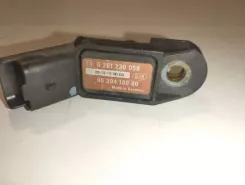 Датчик тиску повітря Citroen Xsara Picasso 9639418980 0312193BG9 0261230058