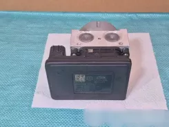 Насос ABS для Volkswagen Golf VII 28515402073 10091543263 5Q0907379S