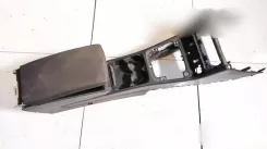 Підлокітник центрального тунелю Volkswagen PASSAT B6 3c0863319q 0618354690