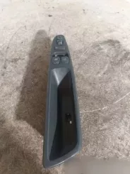 Кнопки вікон Volvo S40, V40 30889749 00W471