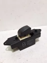 Кнопки вікон Mitsubishi Colt MR587944 0556TH C8DD411MB