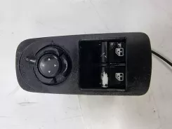 Кнопки вікон Alfa Romeo Mito 01560851700