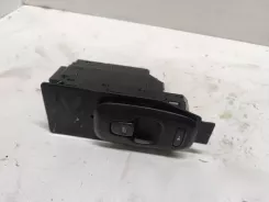 Кнопки вікон Volvo V70 8682950 02W17E