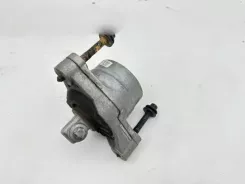 Кронштейн двигуна Maserati Ghibli 670038977 06700389770