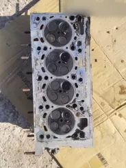 Головка блока циліндрів Volkswagen e-Golf 04L103373E