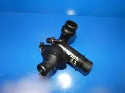 Корпус термостата Mercedes-Benz C W205 A6512001515 028803215