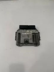 Комп'ютер двигуна / ЕБУ Hyundai i30 0281015213 1039S25477 391052A760