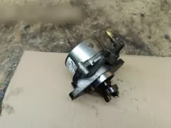 Вакуумний насос Alfa Romeo Mito 55193232 0300458207 72902403