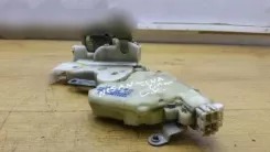 Замок задніх дверей Nissan Almera Tino 82553BM700 08920520
