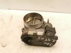 Дросельна заслінка Volvo S80 30711552 08W076