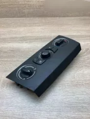 Панель кондиціонера BMW 3 E90 E91 9147297 070073634