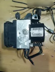 Насос ABS для Volvo S60 P31329137 02120543 A426G