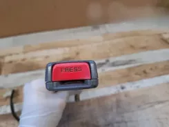 Застібка ременя безпеки переднього сидіння Hyundai Accent 020718