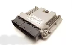 Opel Zafira C ECU/Контролер 55579447 0281018015
