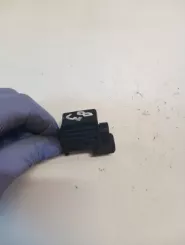 Вакуумний клапан / електромагнітний клапан турбіни Volvo S80 8699233 04T154 70051500