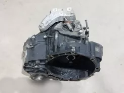 Volkswagen PASSAT B6 Механічна 6-ступінчаста коробка передач 02Q300041Q