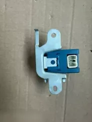 Інші реле Pontiac Vibe 8594012130 0521003050