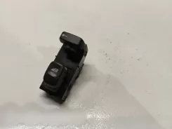 Кнопки вікон Volvo S40, V40 30638703 02W422
