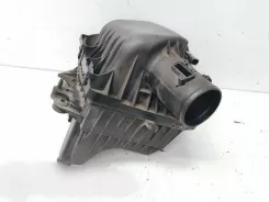 Корпус повітряного фільтра Chrysler Voyager 04880233AC 08110235
