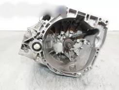 Renault Megane III Механічна 5-ступінчаста коробка передач TL4068 107781
