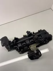 Впускний колектор Opel Insignia A 55571993 04451000 CW0098592F