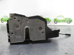 Замок задніх дверей BMW 3 E46 072604047 5POURTAS