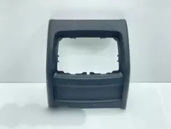BMW 3 F30 F35 F31 Центральний тунель заднього вентиляційного отвору 9218908 05016019