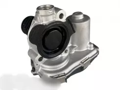 Volkswagen Touareg III Дросельна заслінка 059131477E 041700489