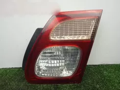 Nissan Almera Tino Фари задньої кришки багажника 00-02-ІНТЕР'ЄР 4.PUERTAS