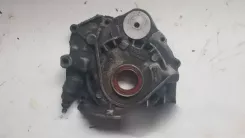 Audi A6 S6 C4 4A Насос масляний 074115109B