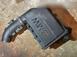 Корпус повітряного фільтра BMW 5 F10 F11 7604404 7605913 106621S02