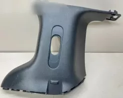Кришка центральної стійки Chrysler Pacifica / C 5RH64DX9AG 00082643 01870120BLR