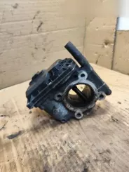 Дросельна заслінка Mazda 6 RF7J136B0B 001100010