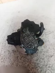 Насос високого тиску пального Volvo S80 8689590 056145 0445010043