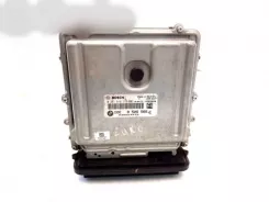 Блок керування / ЕБУ BMW 3 E90 E91 8506566 030024272 0281016175