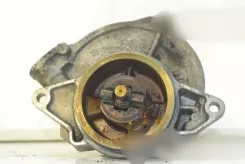 Вакуумний насос Audi A6 S6 C6 4F 057145100T 05T1591391