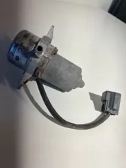 Вакуумний насос Volvo V50 08684342 00898901