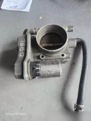 Дросельна заслінка Opel Astra F 11401B2119 09123513
