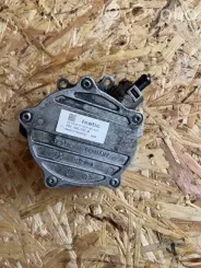 Вакуумний насос Audi A7 S7 4G 06E145100M