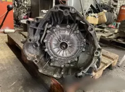 Audi A4 S4 B6 8E 8H Автоматична коробка передач 01J301383L 01J409131D