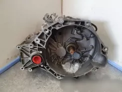 Opel Vectra C Механічна 5-ступінчаста коробка передач 24412510 02169720