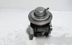 Audi A3 S3 8P клапан EGR 03813150AN 23045041