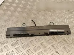 Підсилювач антени Mercedes-Benz S W221 A2218207989 07T274 28048089