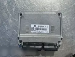 Контролер / модуль ЕБУ Volkswagen Touran I 06A906033 06A906033KR