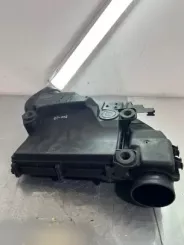 Корпус повітряного фільтра BMW 5 F10 F11 7604404 1066621S02 7805913