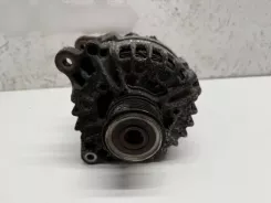 Volkswagen PASSAT B7 Генератор 03L903024F 37714 0125811027