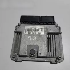 Контролер / модуль ЕБУ Volkswagen Touran I 03G906013E 03G906013 0281013443