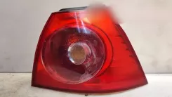 Задній ліхтар Volkswagen Golf V 1K6945096E 00080223 028490202B