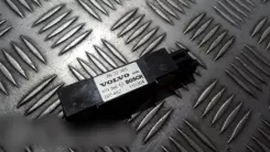 Датчик удару подушки безпеки Volvo V70 8622365 005482110304